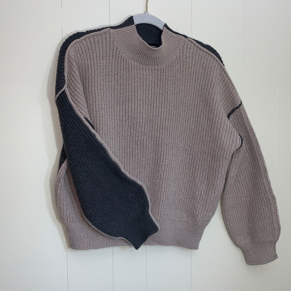 Blu Pepper Taupe Sweater